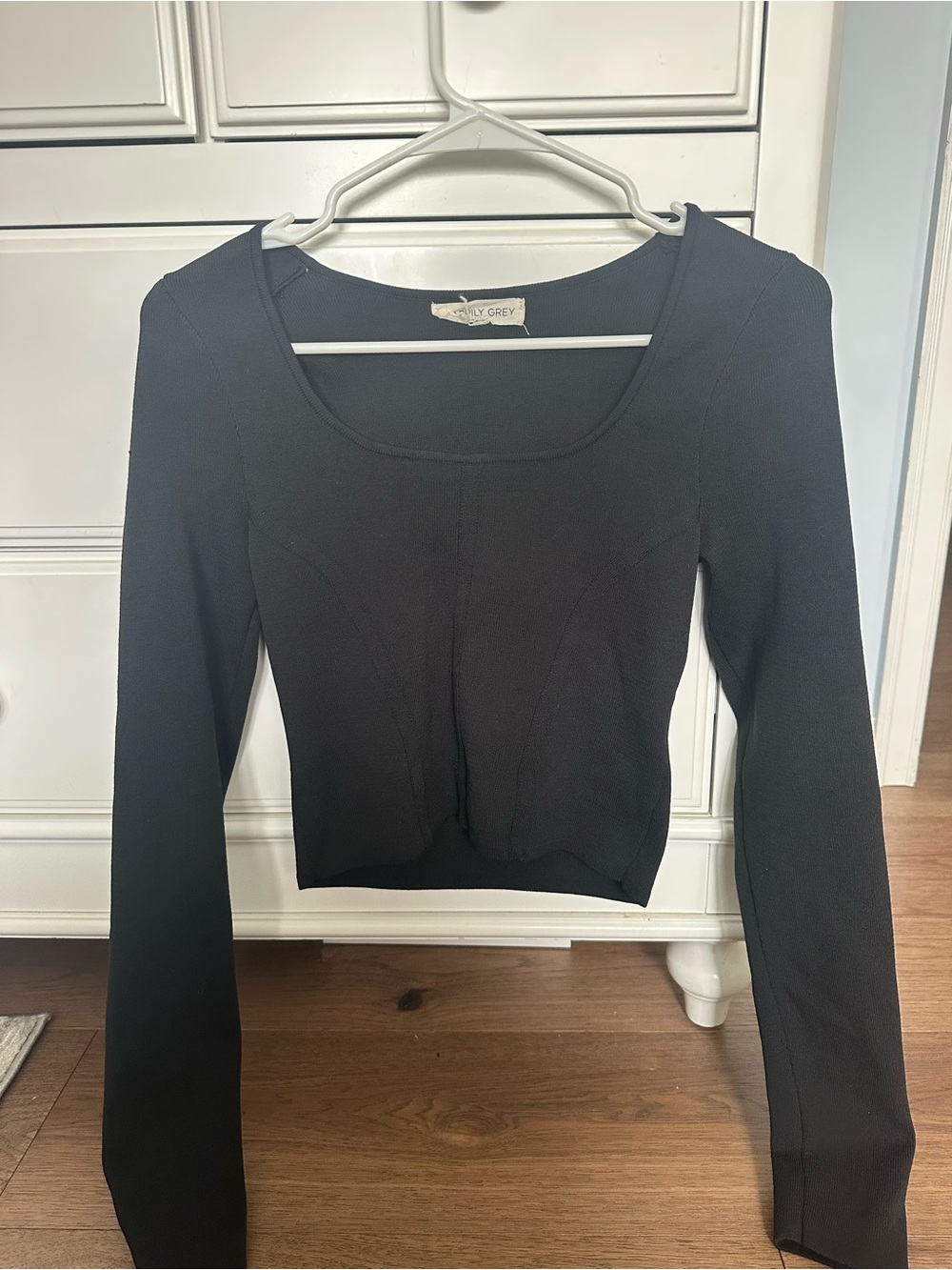 Black Long-Sleeve Scoop Neck Top